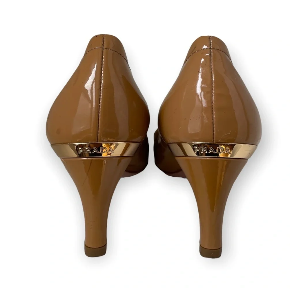 Beautiful Prada Heels Size 38.5 - Picture 7 of 12